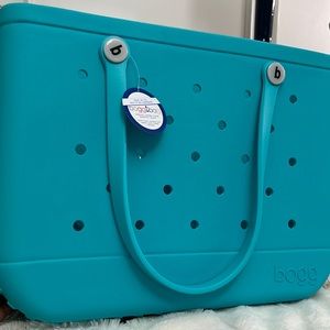 BREAKFAST AT TIFFANY’S BOGG BAG large